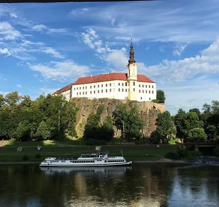 City Apartment Decin Luaran gambar